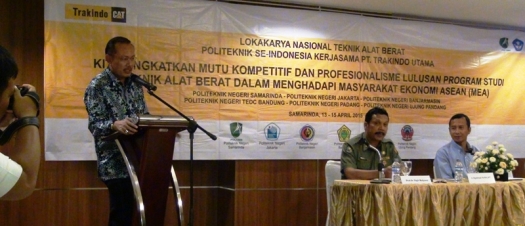 Hadapi "MEA", Prodi Teknik Alat Berat Gelar Loka Karya Nasional Bareng PT. Trakindo