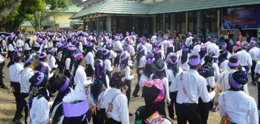 AKUNTANSI POLNES SUKSES GELAR "KUPER" 2014