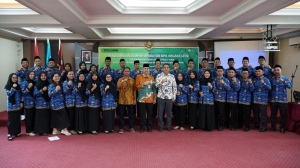 Politeknik Negeri Samarinda (Polnes) menyelenggarakan kegiatan Pengambilan Sumpah Aparatur Sipil Negara (ASN)  yang terdiri dari Pegawai Negeri Sipil (PNS), Pegawai Pemerintah dengan Perjanjian Kerja (PPPK), serta Pejabat Fungsional